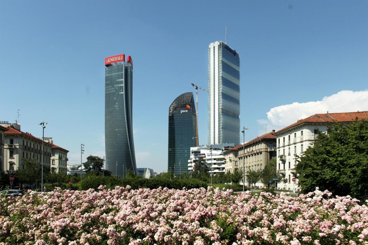 'Tribal House' Sansiro-Rhofiera-Duomo Milão Exterior foto